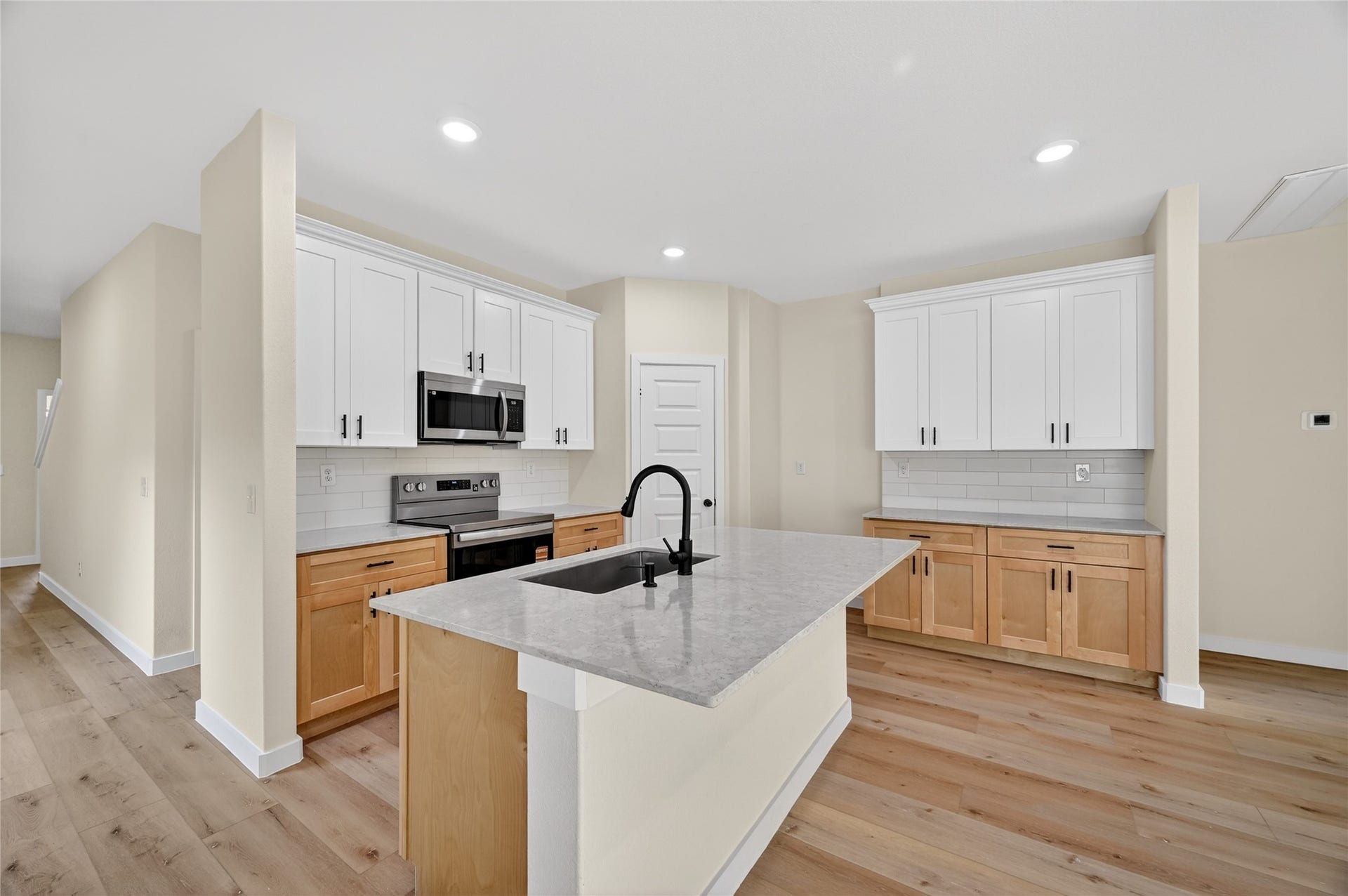 640 Levine Ct Court, Conroe, TX 77316 640 Levine Ct Court, Conroe, TX 77316