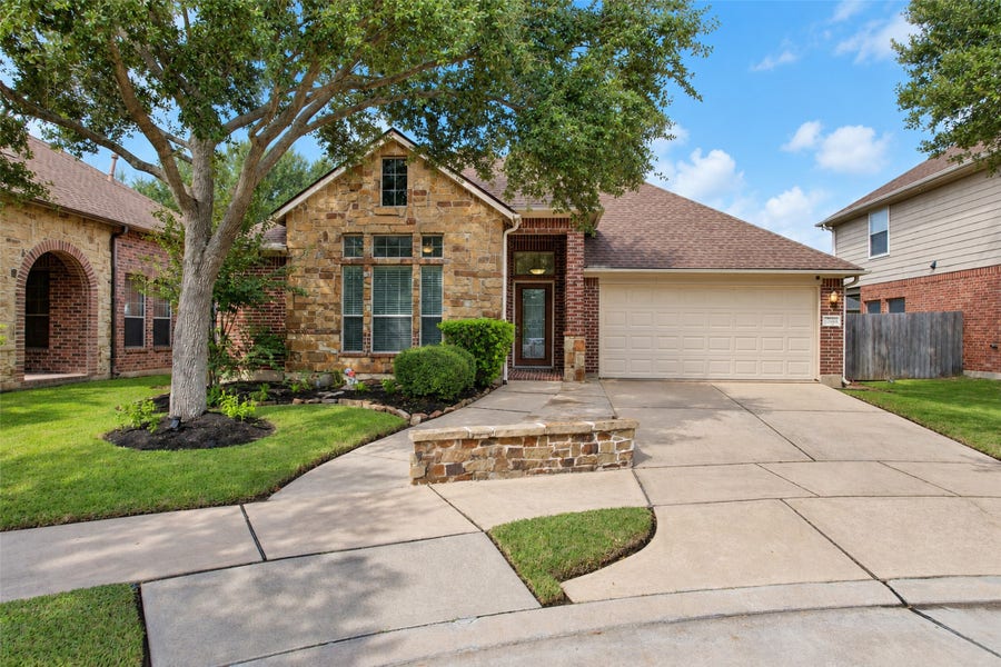 Property photo for 23106 Enchanted Cactus Drive Drive, Katy, TX