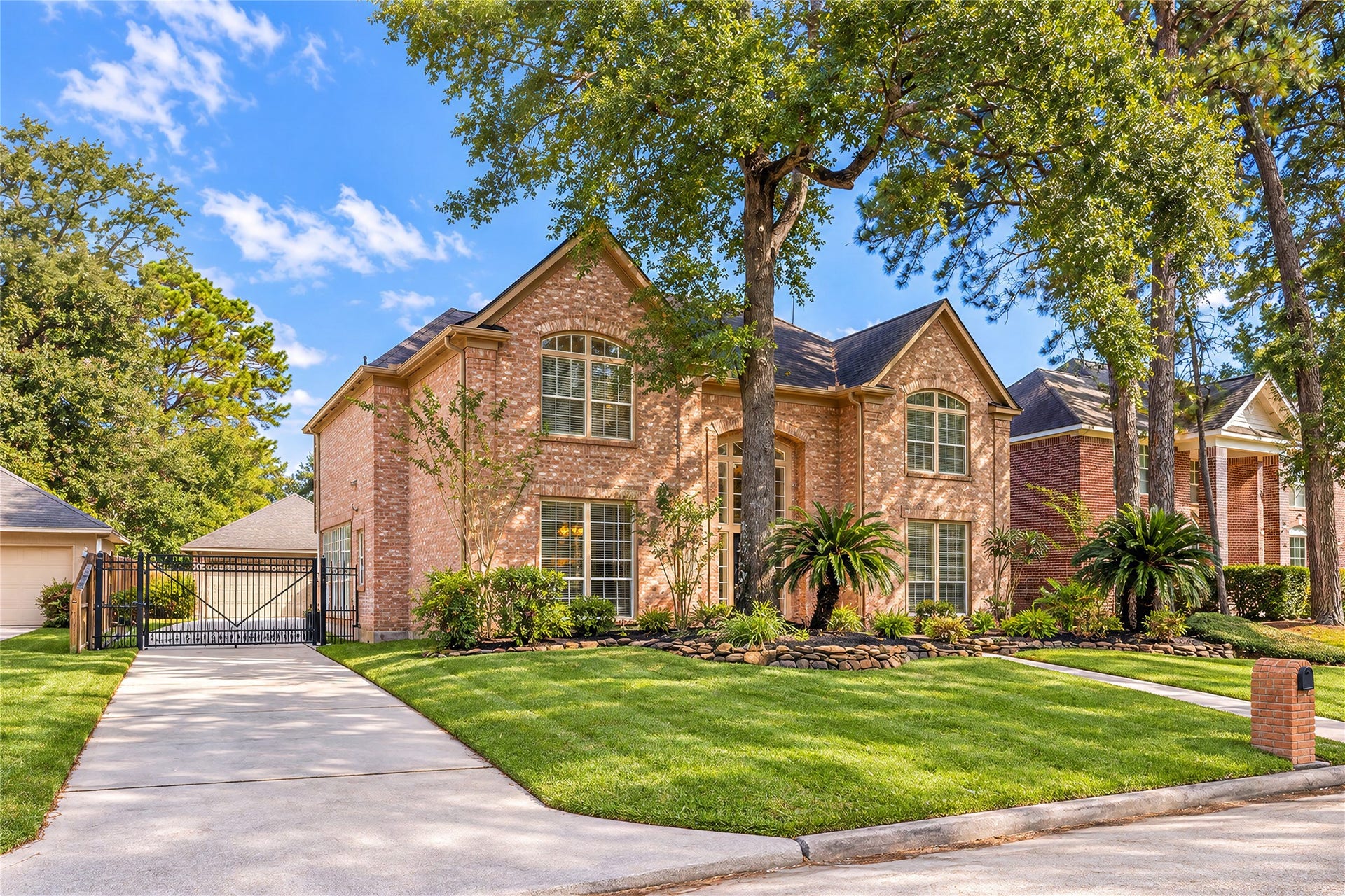 3510 Whispering Brook Drive, Houston, TX 77345