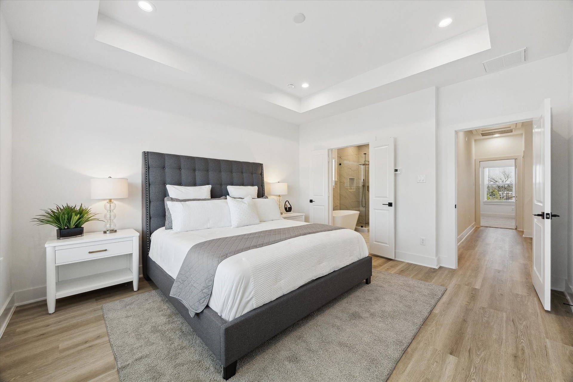 5622 Camino Encantado Drive, Houston, TX 77091 5622 Camino Encantado Drive, Houston, TX 77091