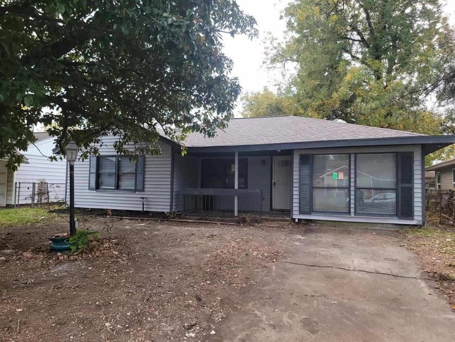 Property photo for 2512 12th Street, Houston, TX