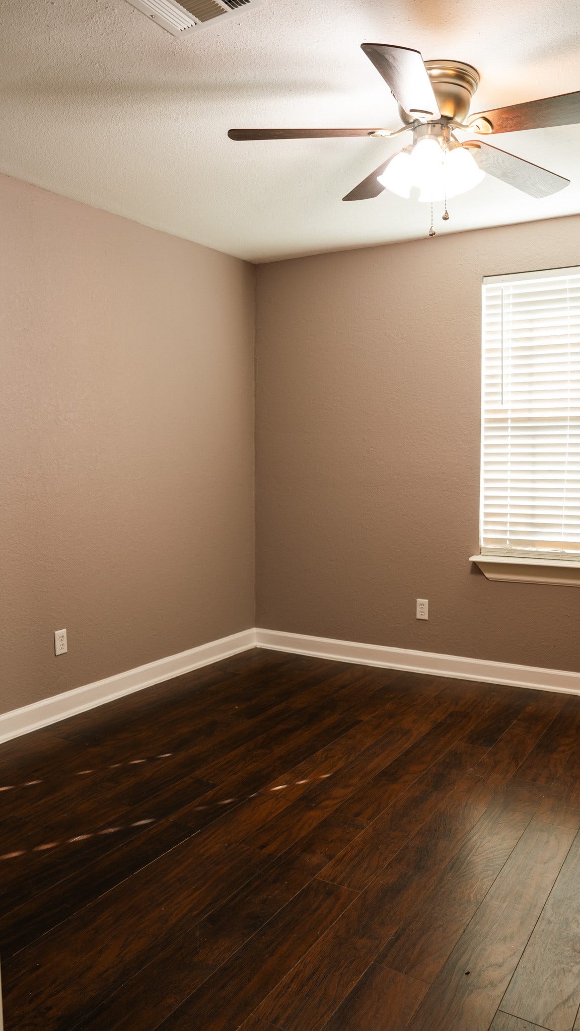 10118 Buffum Street, Houston, TX 77051 10118 Buffum Street, Houston, TX 77051