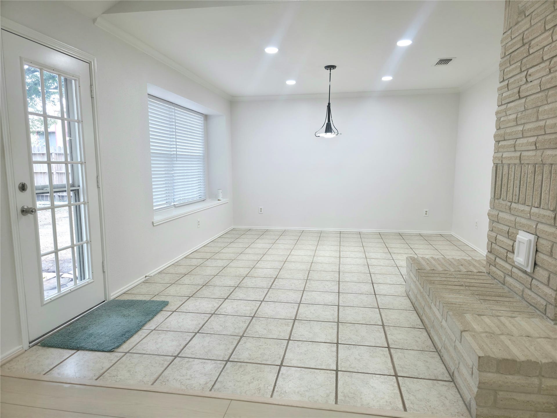 13406 Ravenwing Drive, Cypress, TX 77429