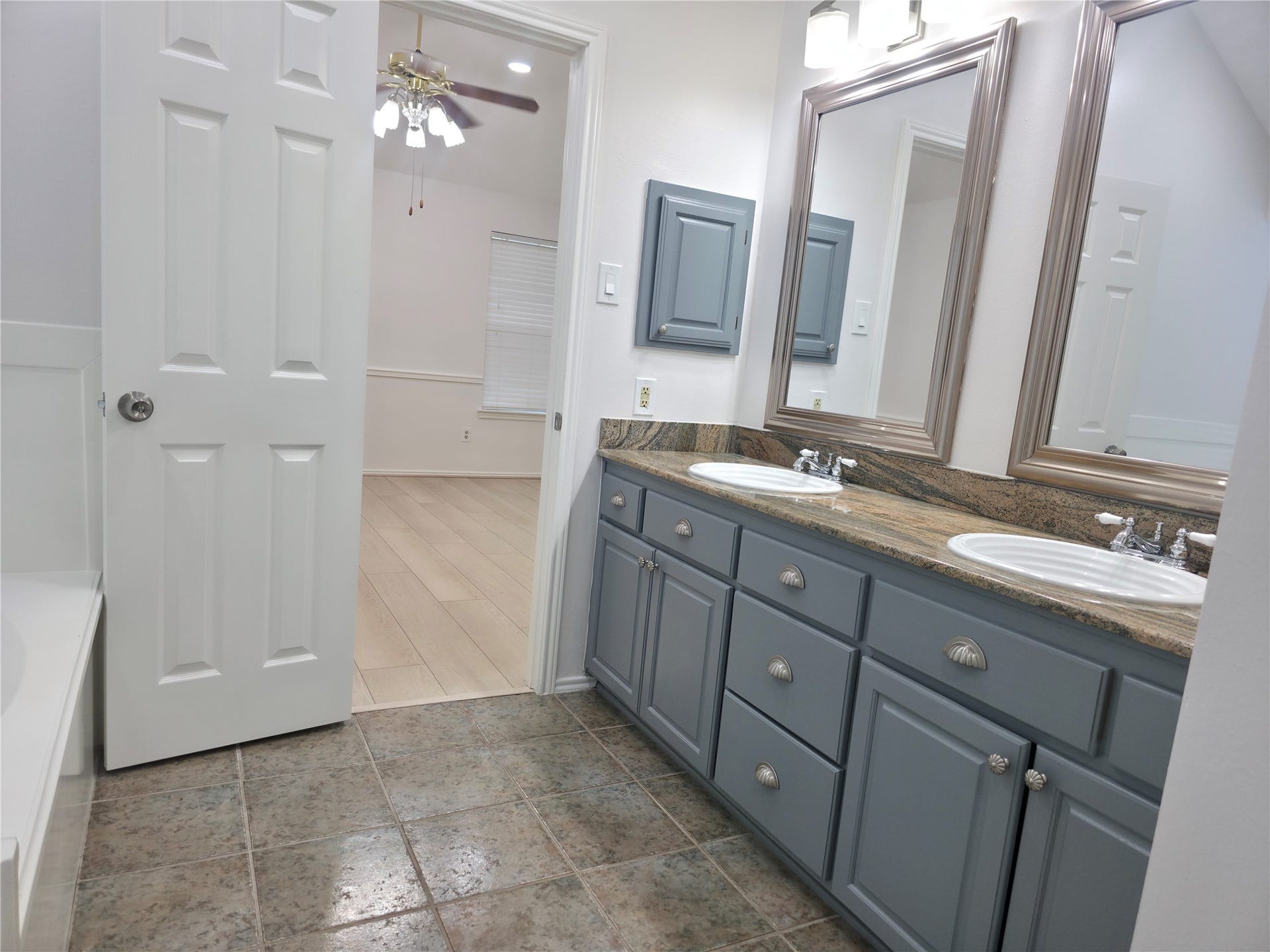 13406 Ravenwing Drive, Cypress, TX 77429