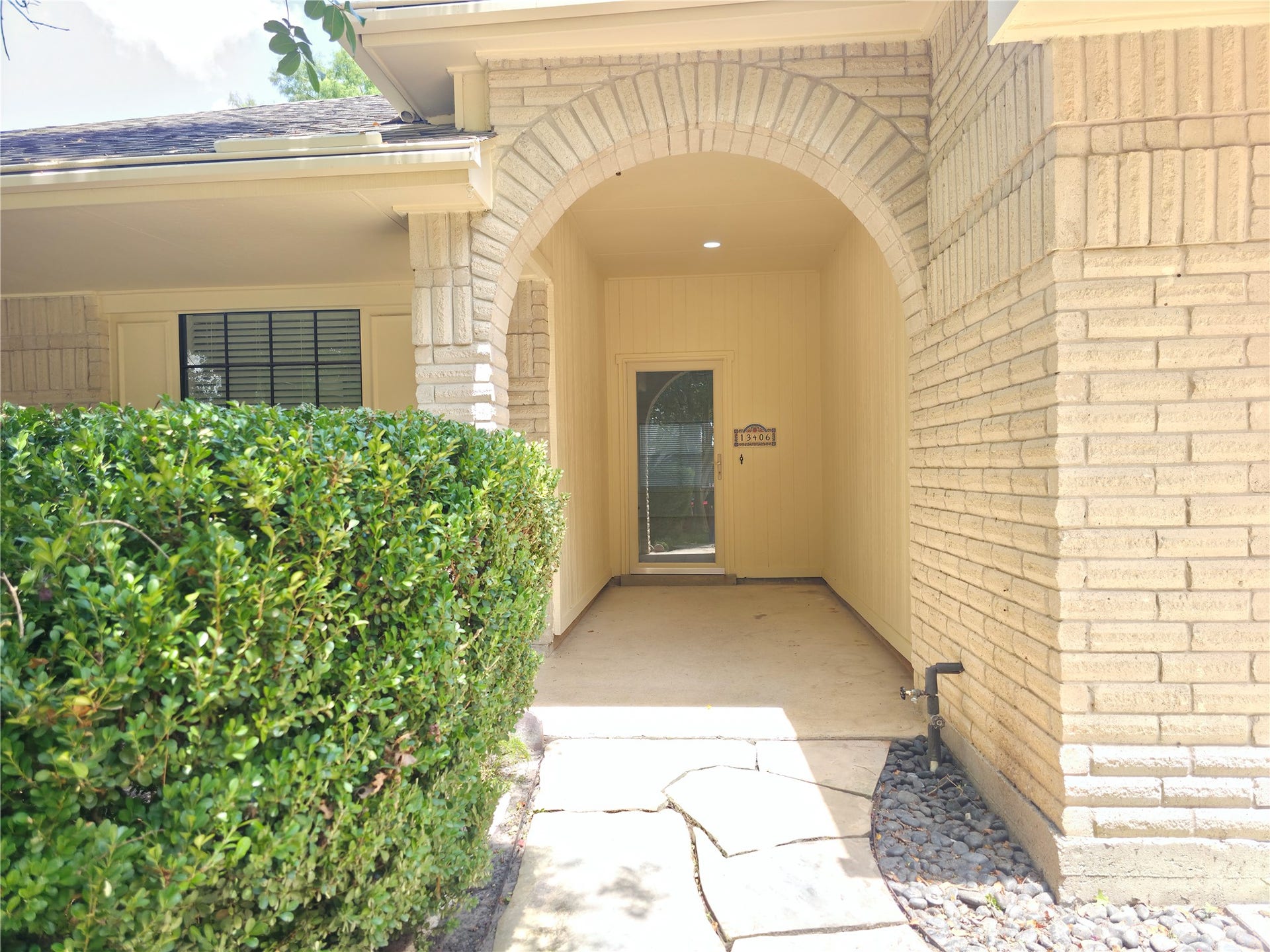 13406 Ravenwing Drive, Cypress, TX 77429