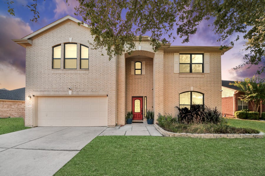 Property photo for 16319 Autumn Leigh Drive, Houston, TX
