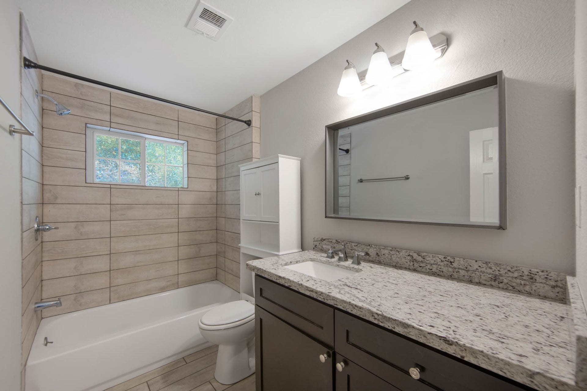 3614 Kentwood Drive, Spring, TX 77380 3614 Kentwood Drive, Spring, TX 77380