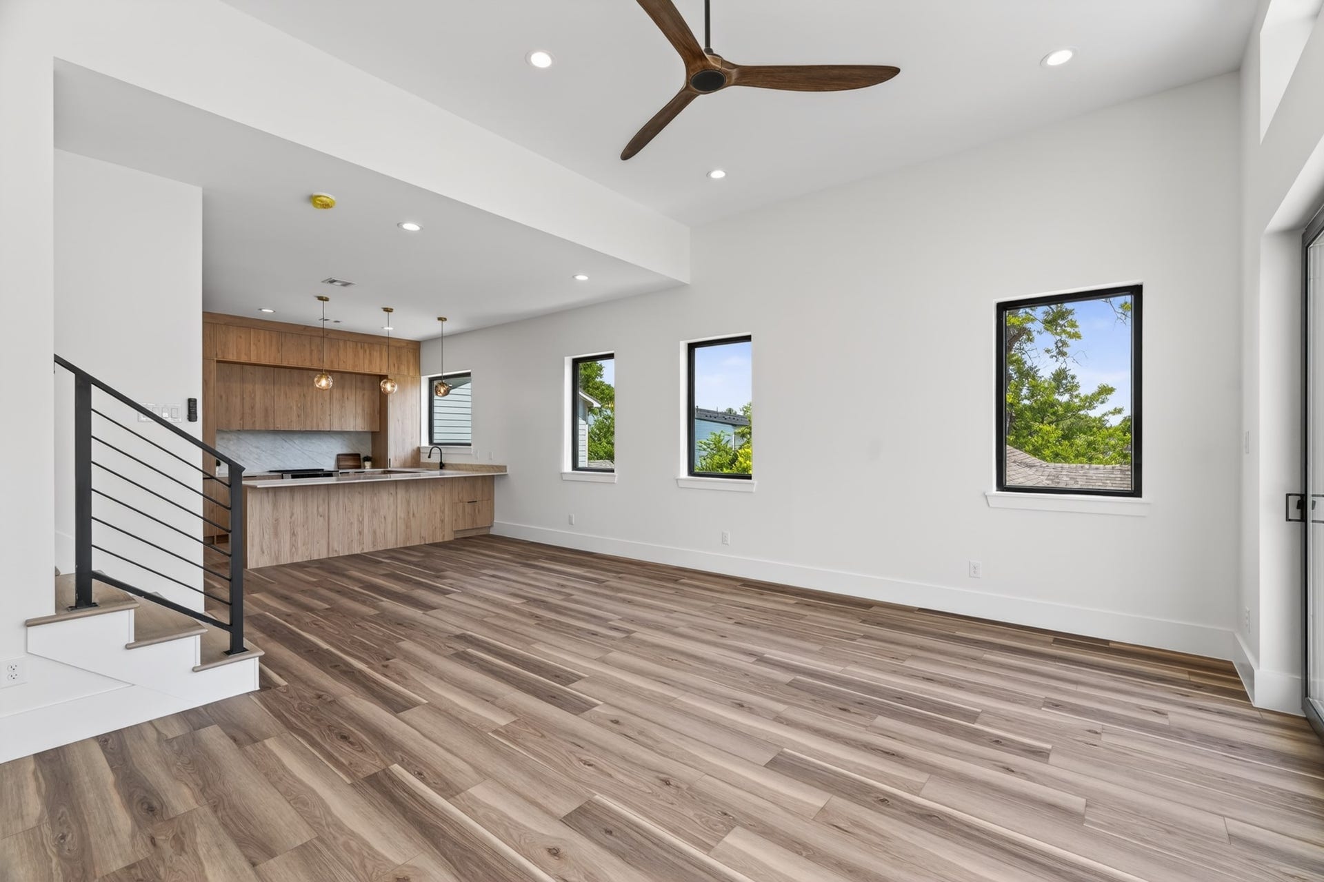 6822 Sidney Street, #B, Houston, TX 77021 6822 Sidney Street, #B, Houston, TX 77021