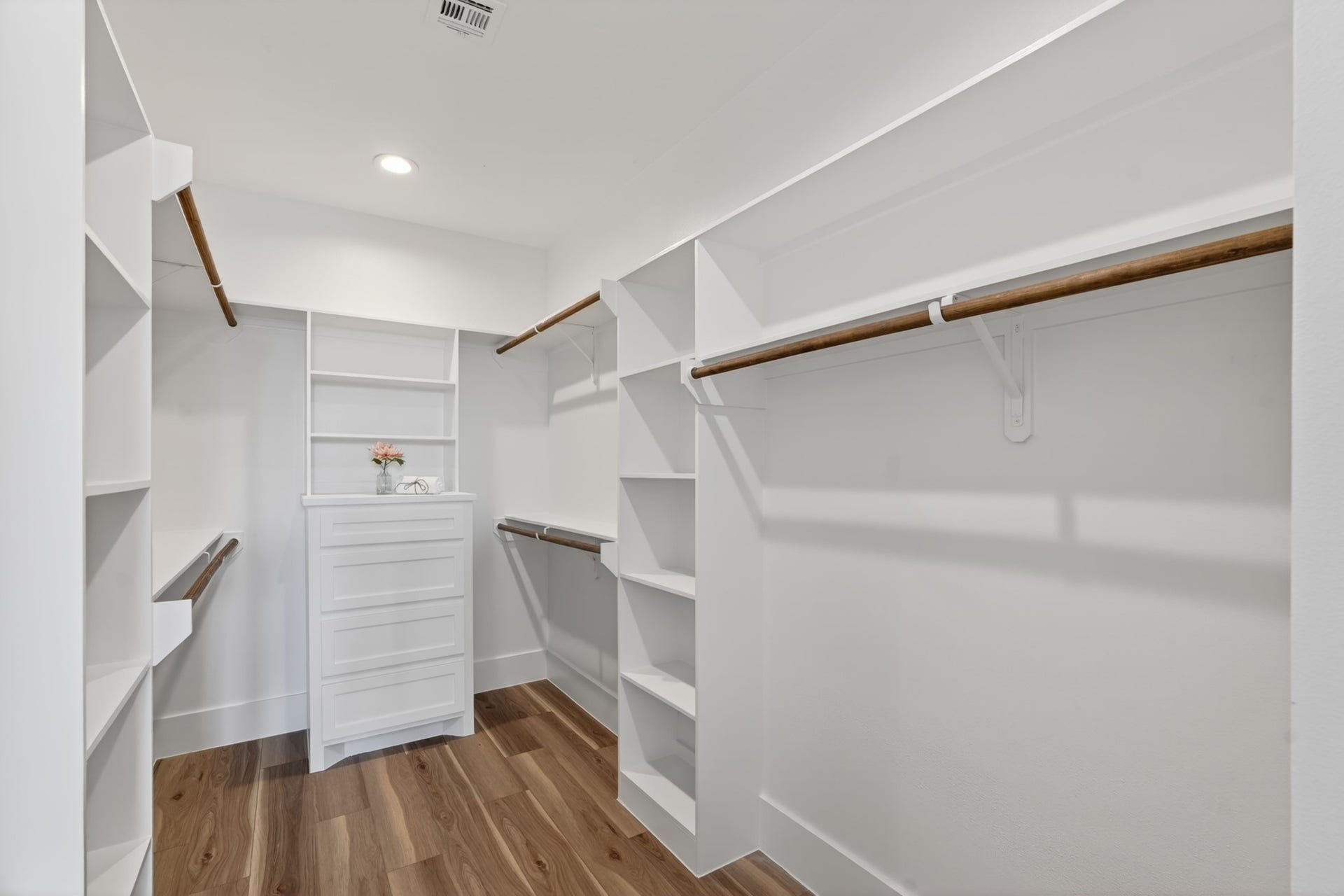 6822 Sidney Street, #B, Houston, TX 77021 6822 Sidney Street, #B, Houston, TX 77021