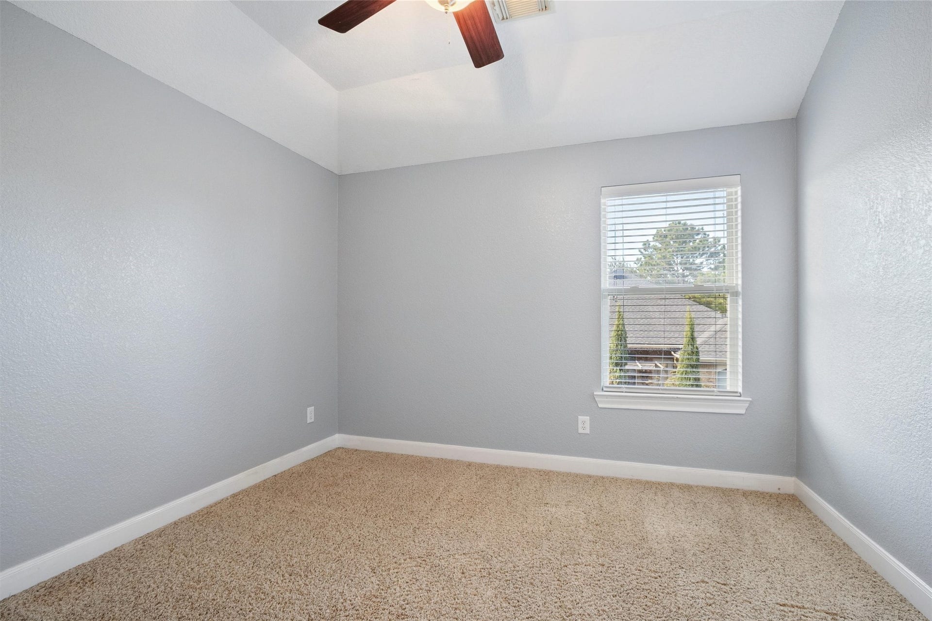 3323 Meline Fields Drive, Spring, TX 77386 3323 Meline Fields Drive, Spring, TX 77386