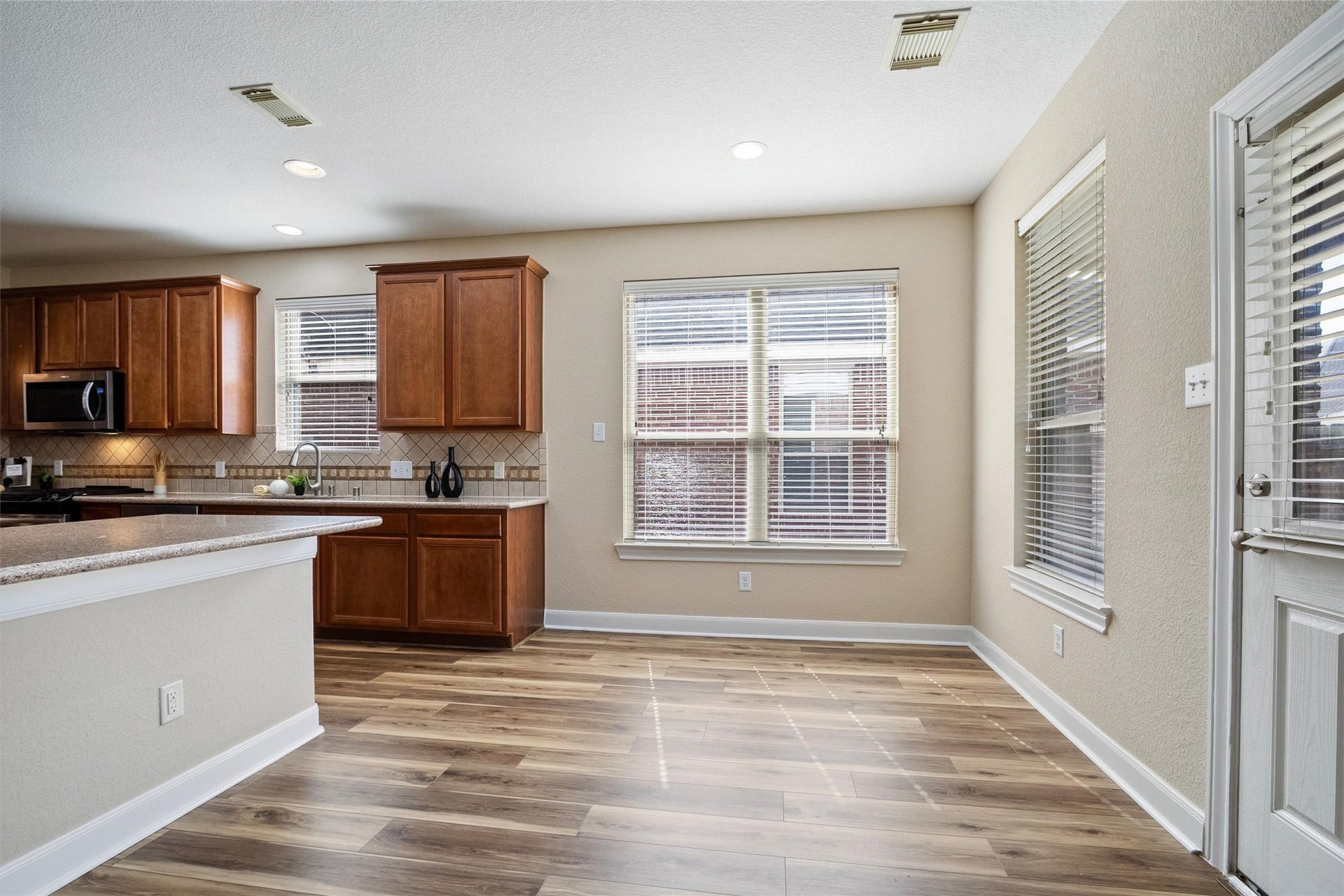 3323 Meline Fields Drive, Spring, TX 77386 3323 Meline Fields Drive, Spring, TX 77386
