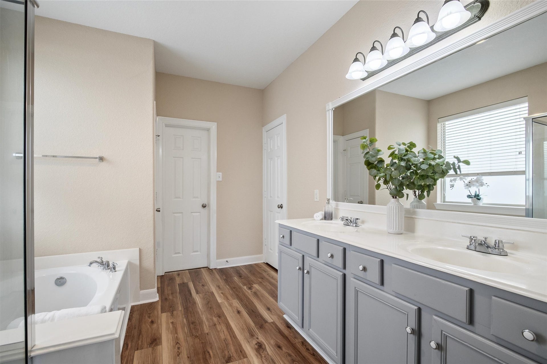 3323 Meline Fields Drive, Spring, TX 77386 3323 Meline Fields Drive, Spring, TX 77386