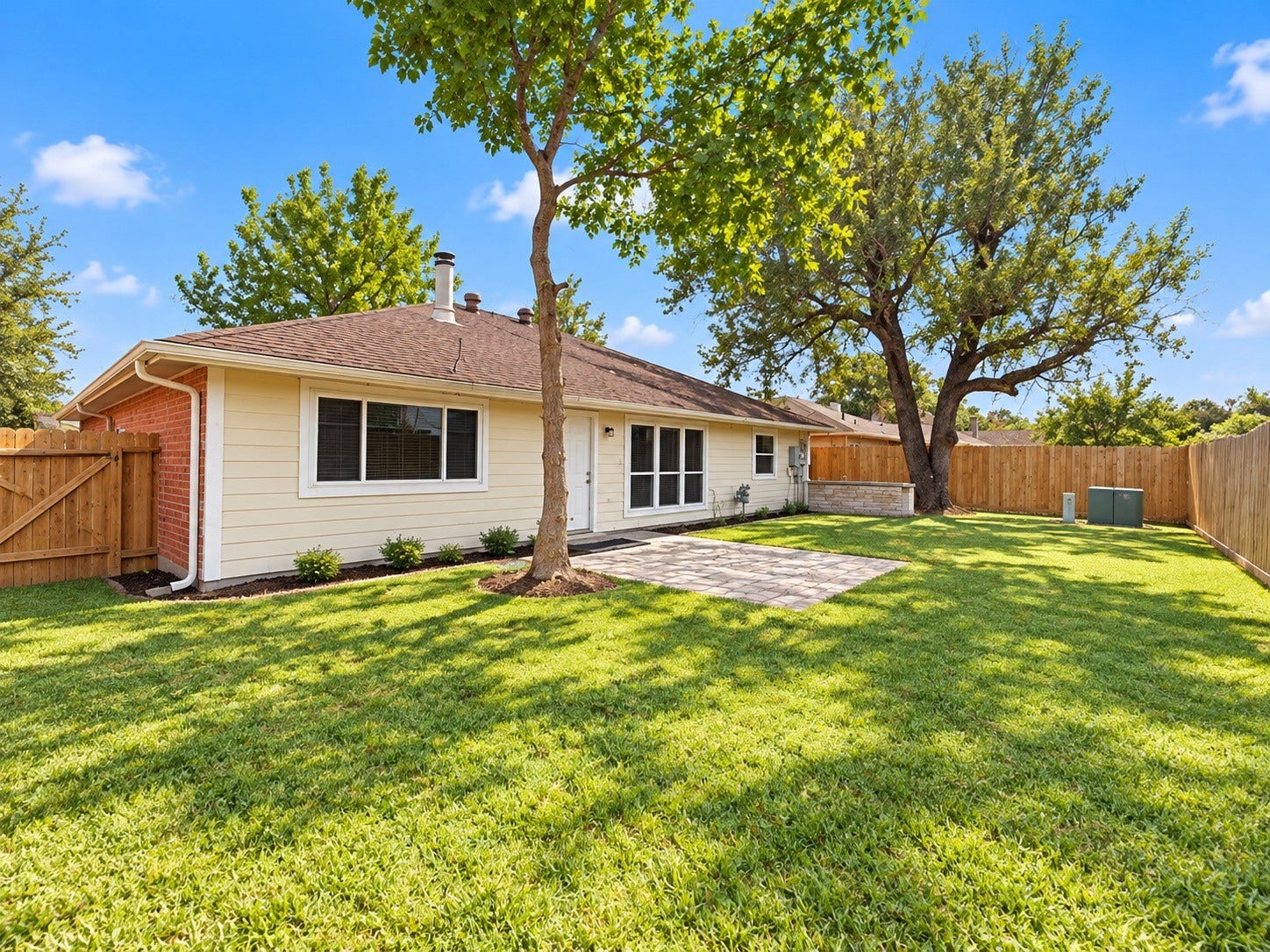7214 Echo Pines Drive, Humble, TX 77346