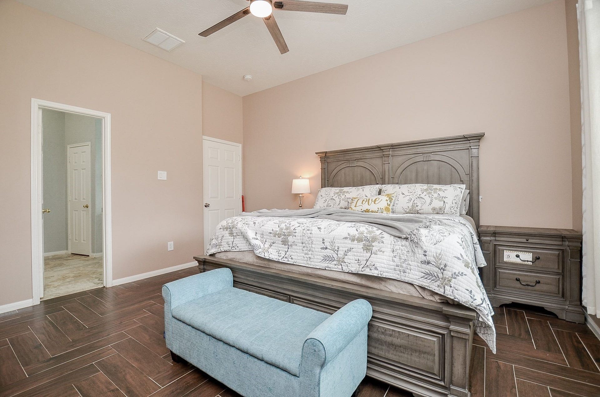 3706 Cane Lake Drive, Richmond, TX 77406 Spacious Primary bedroom
