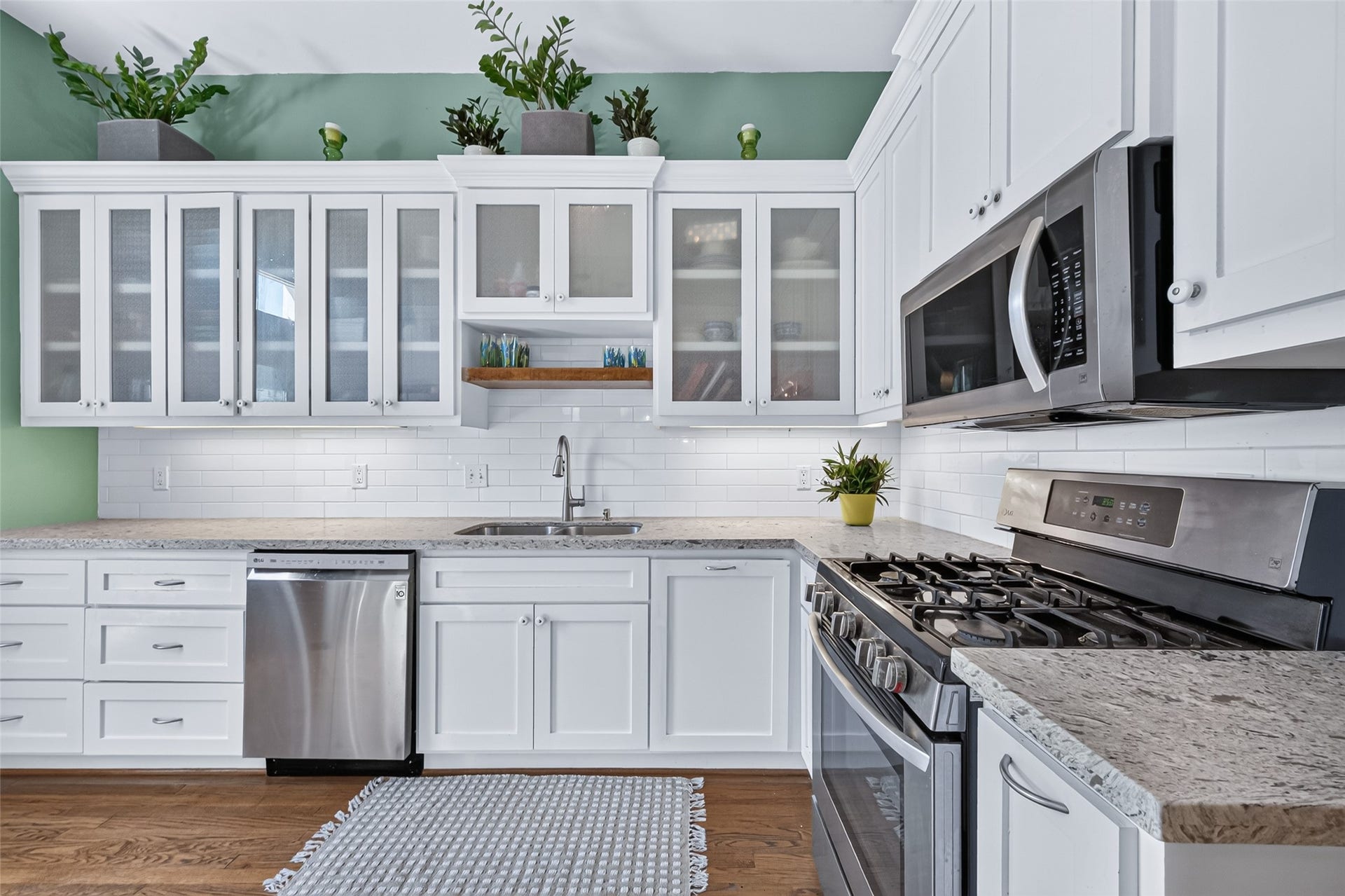 2523 Avenue M, Galveston, TX 77550 2523 Avenue M, Galveston, TX 77550