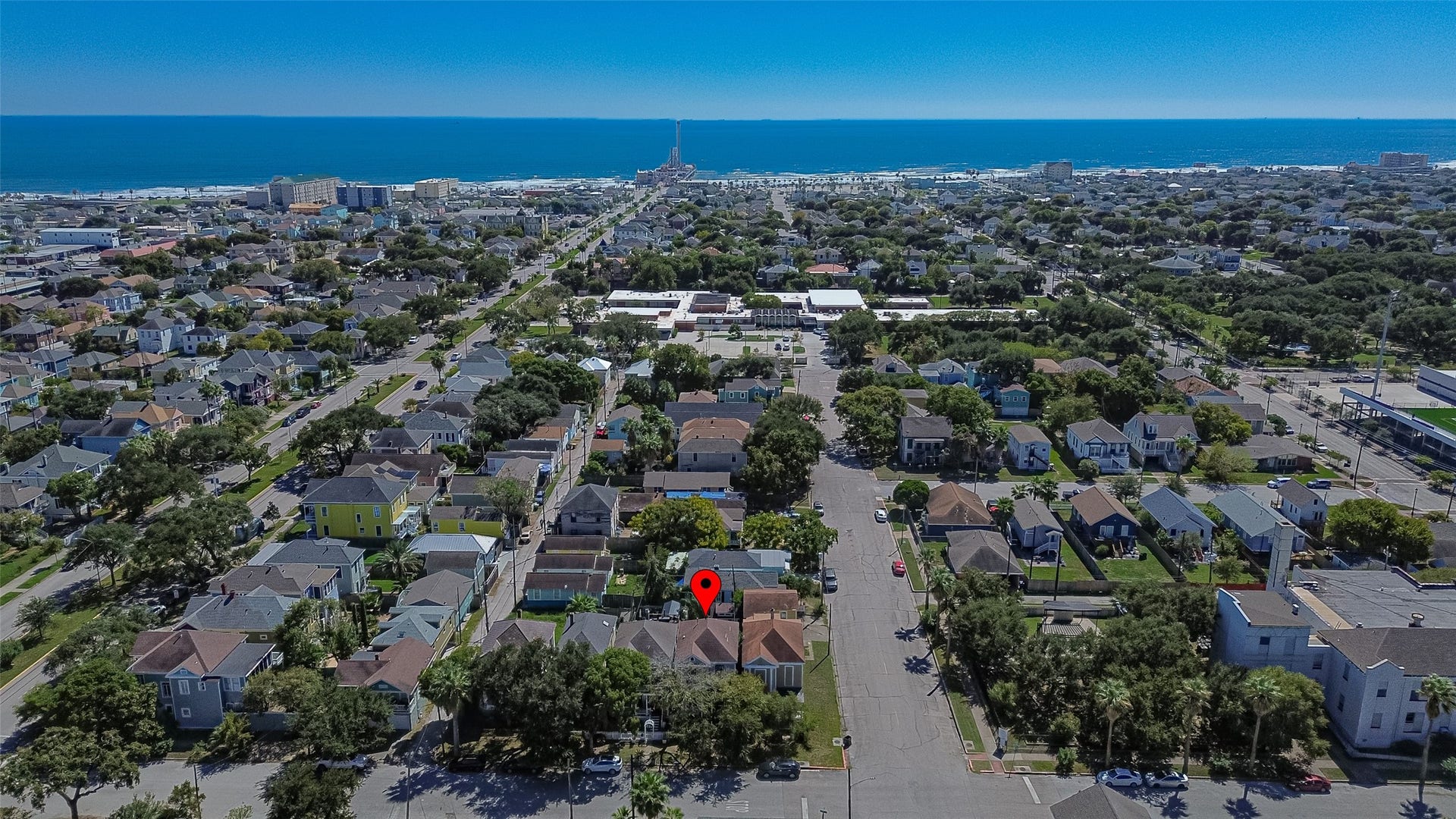 2523 Avenue M, Galveston, TX 77550 2523 Avenue M, Galveston, TX 77550