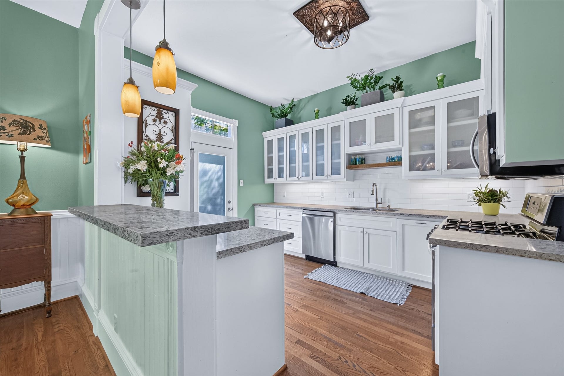 2523 Avenue M, Galveston, TX 77550 2523 Avenue M, Galveston, TX 77550