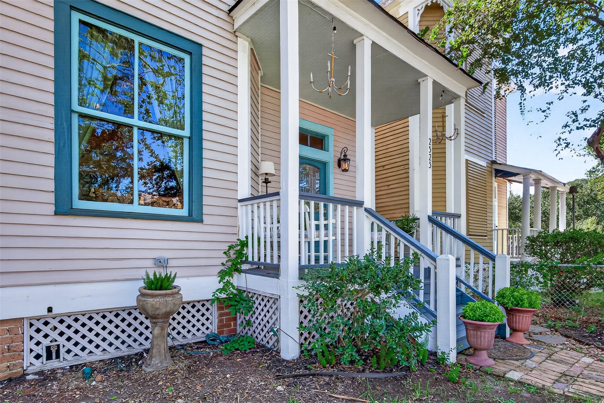 2523 Avenue M, Galveston, TX 77550 2523 Avenue M, Galveston, TX 77550
