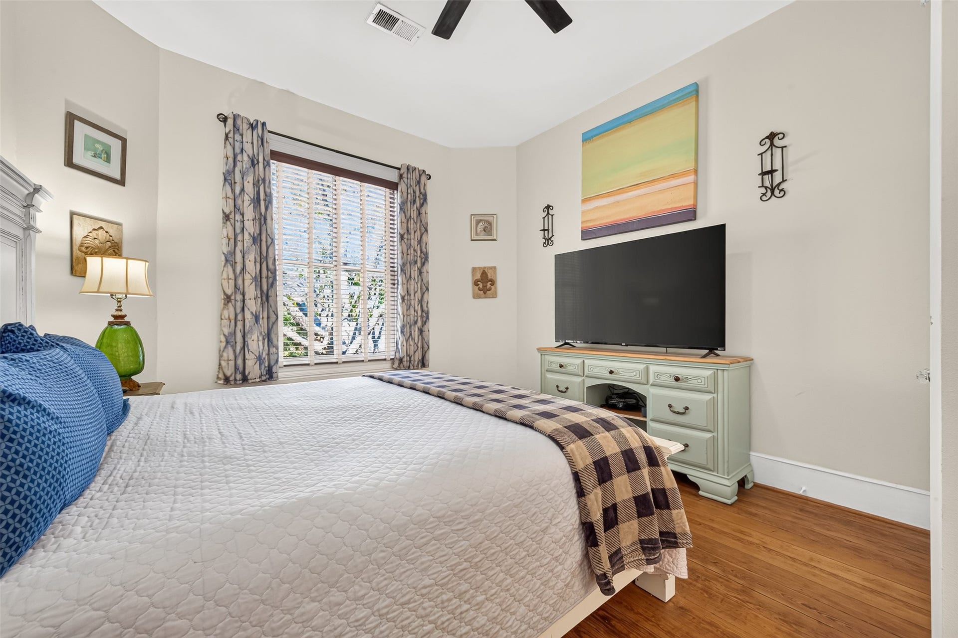 2523 Avenue M, Galveston, TX 77550 2523 Avenue M, Galveston, TX 77550