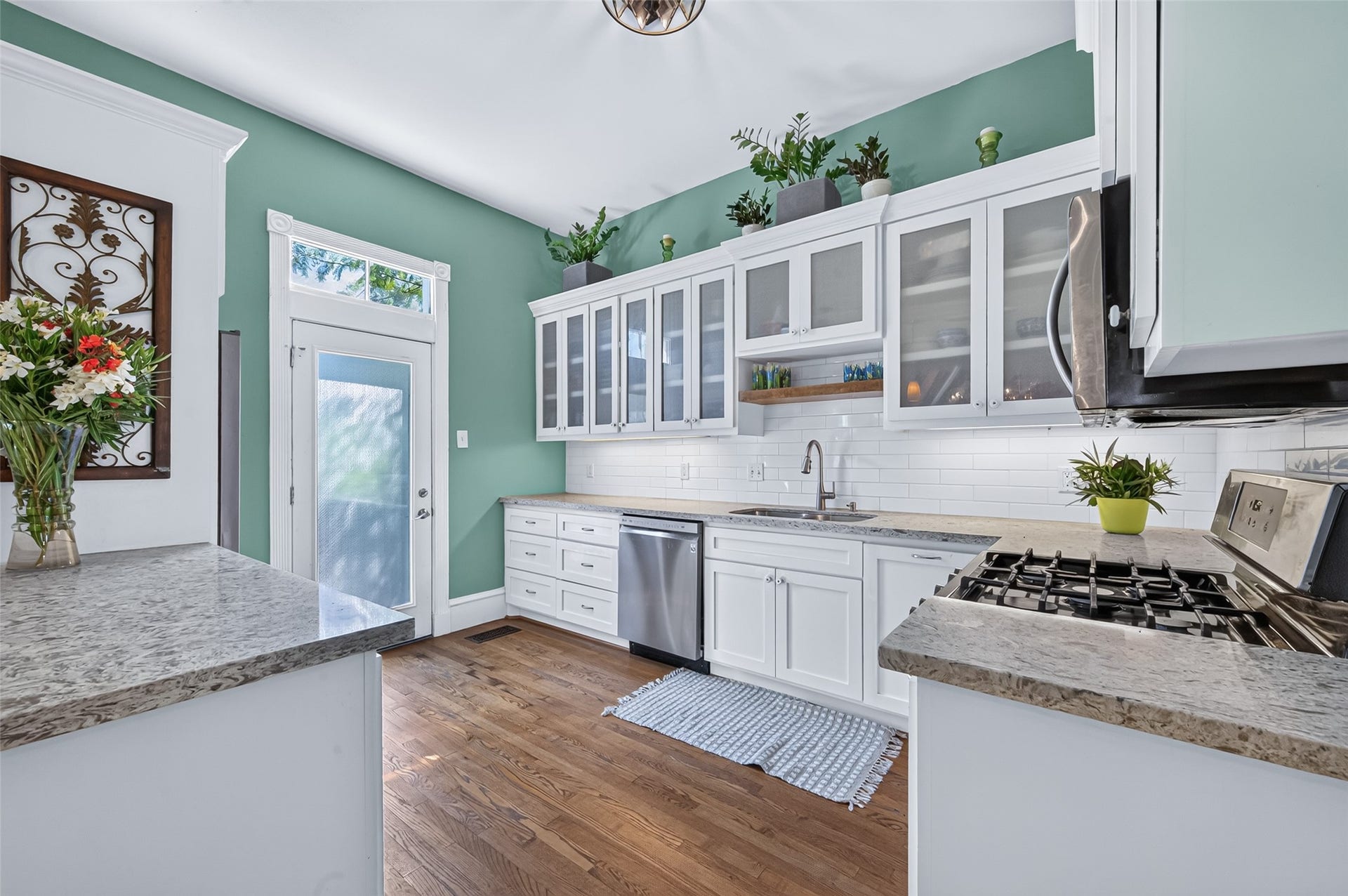 2523 Avenue M, Galveston, TX 77550 2523 Avenue M, Galveston, TX 77550