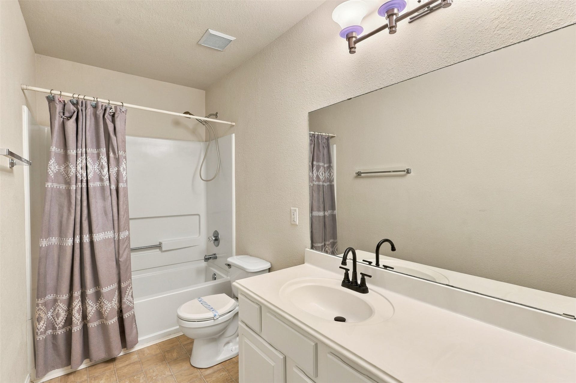 upstairs bathroom