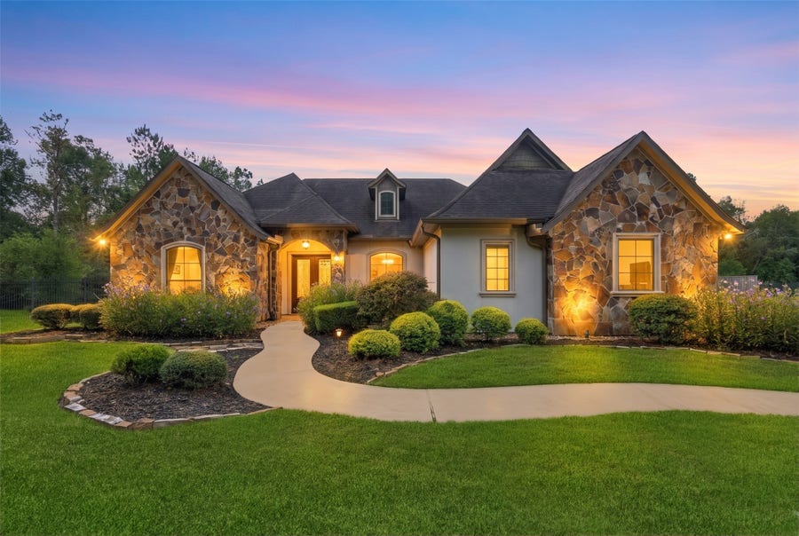 Property photo for 36902 Anglers Way, Pinehurst, TX