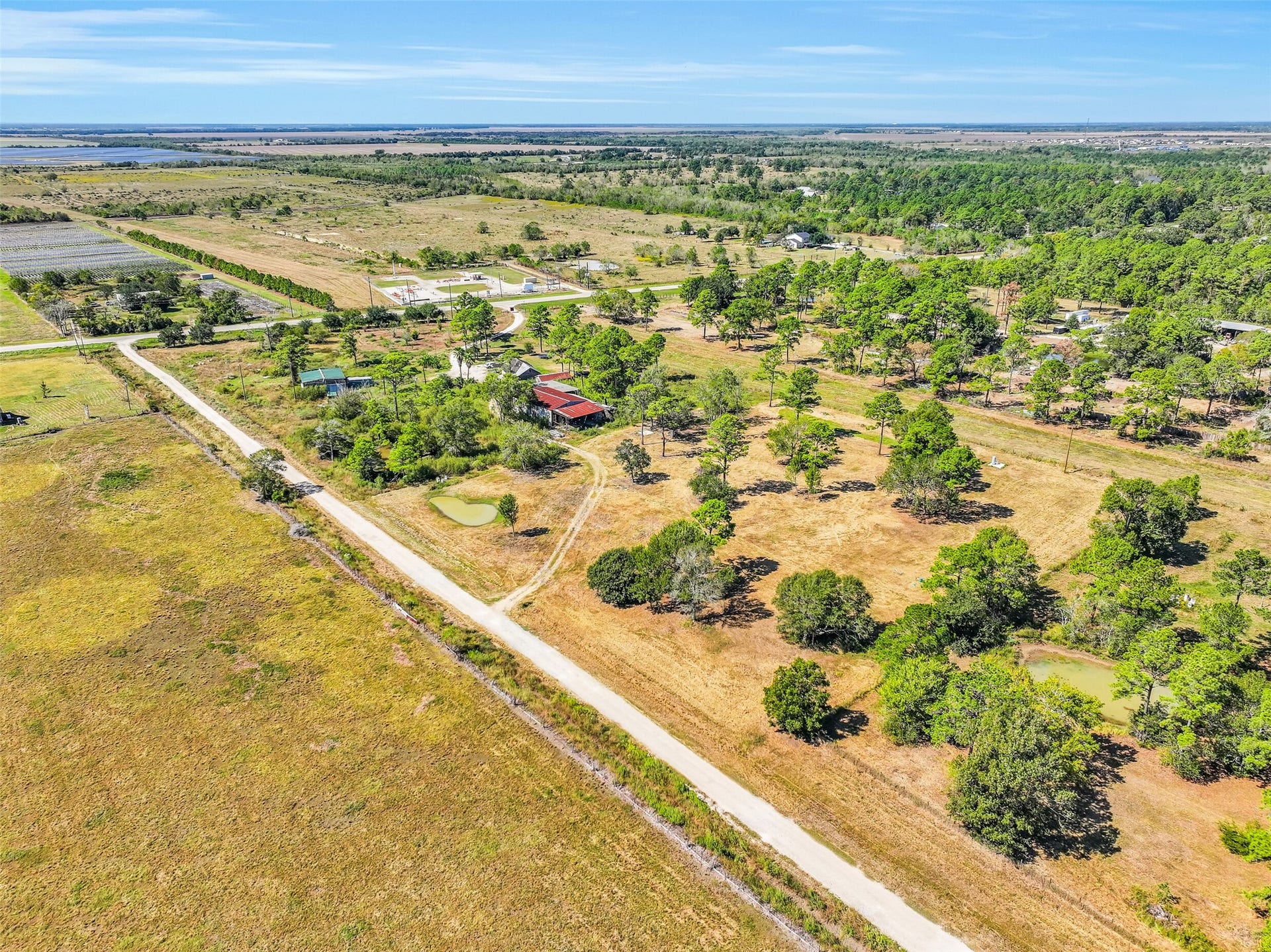 131 Narrow Path Road, Liverpool, TX 77577 131 Narrow Path Road, Liverpool, TX 77577