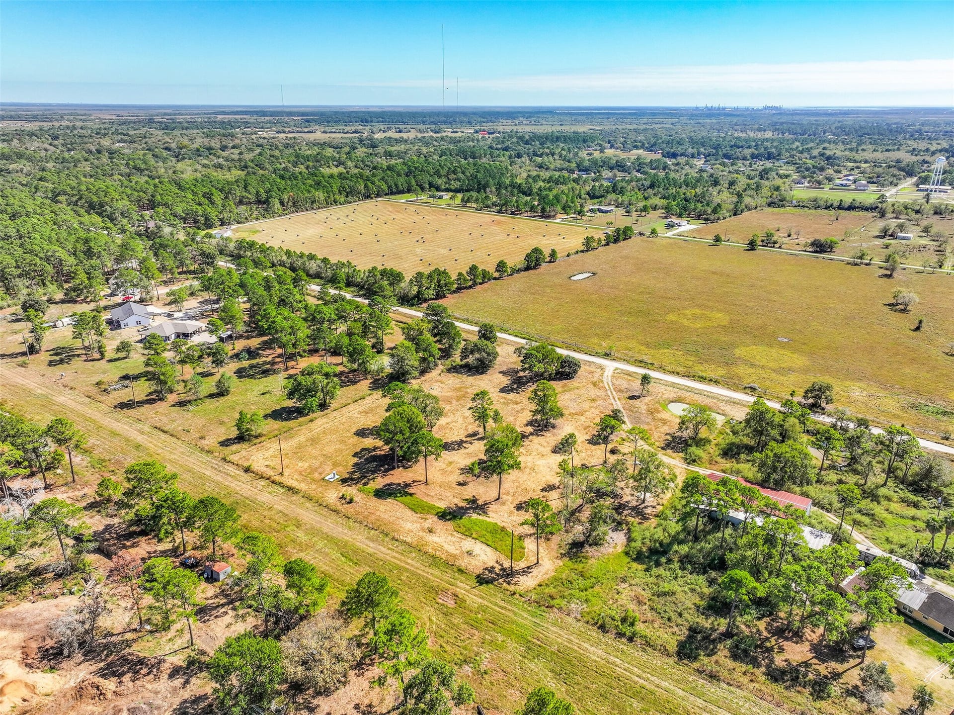 131 Narrow Path Road, Liverpool, TX 77577 131 Narrow Path Road, Liverpool, TX 77577