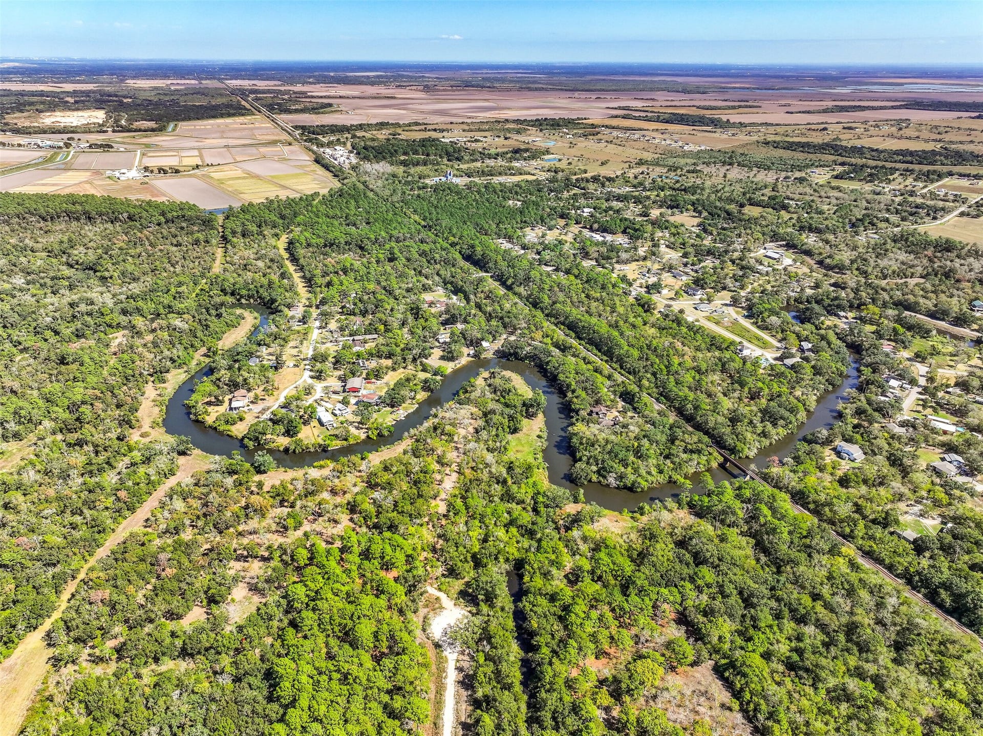 131 Narrow Path Road, Liverpool, TX 77577 131 Narrow Path Road, Liverpool, TX 77577