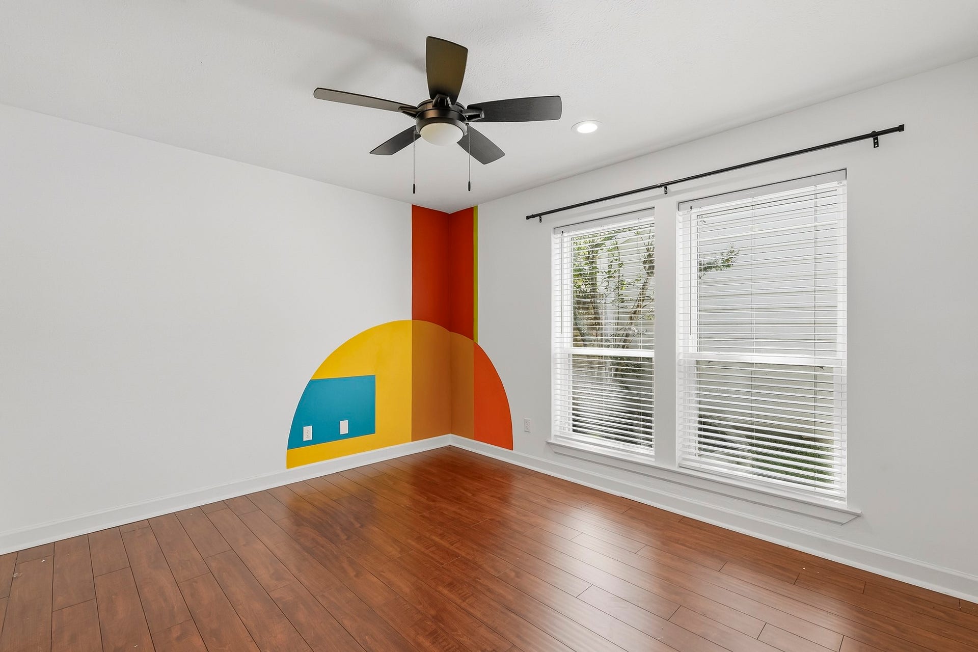 69 Wind Whisper Court, The Woodlands, TX 77380