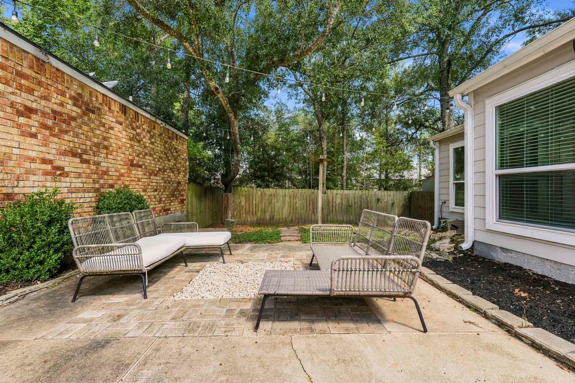 69 Wind Whisper Court, The Woodlands, TX 77380