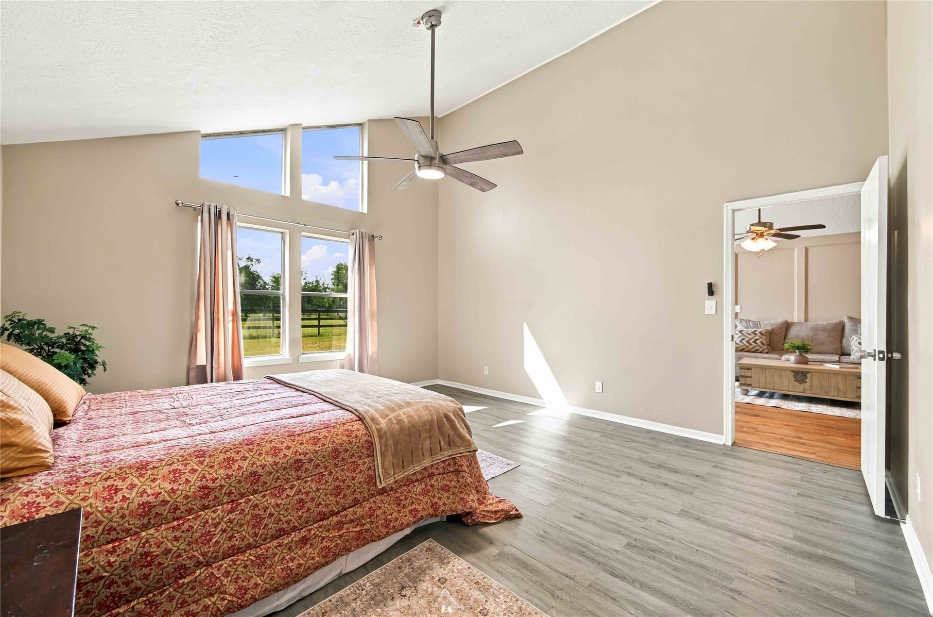 4697 Wickwillow Lane, Alvin, TX 77511 Waking up to a view of the back view of thr property.