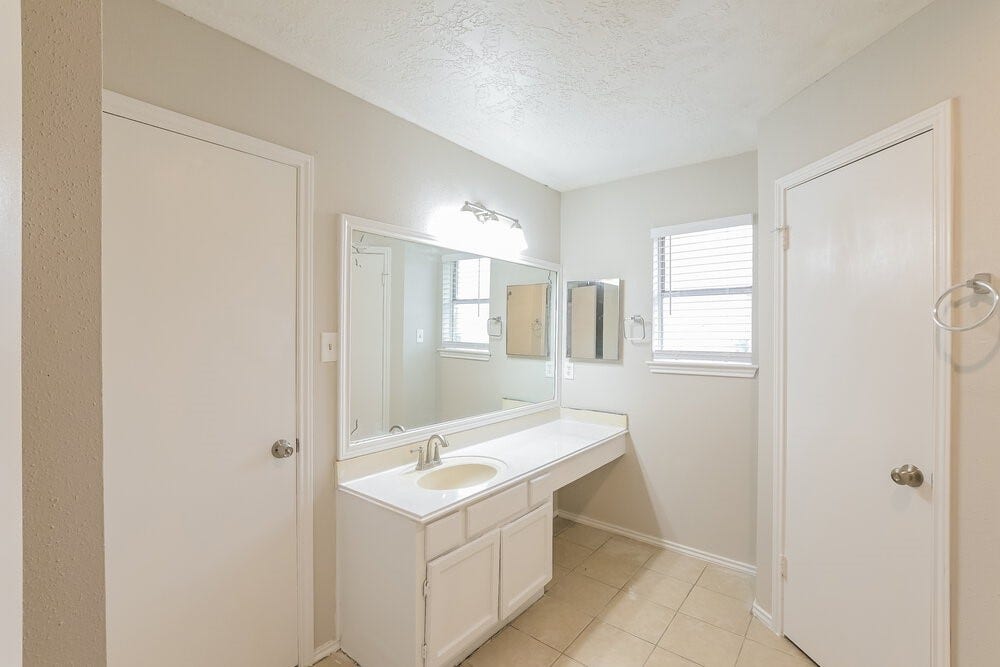 16319 N Mist Drive, Houston, TX 77073 16319 N Mist Drive, Houston, TX 77073