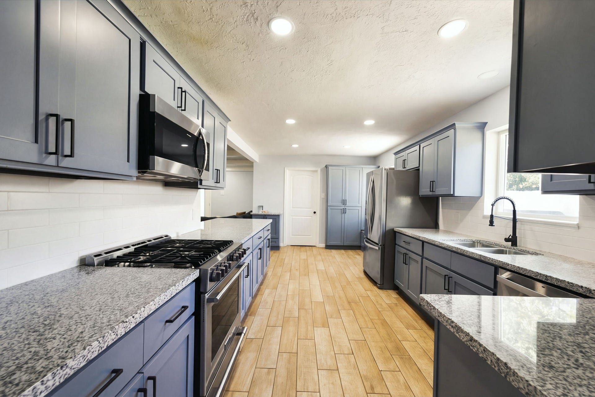 326 Kingscourt Drive, Houston, TX 77015 326 Kingscourt Drive, Houston, TX 77015