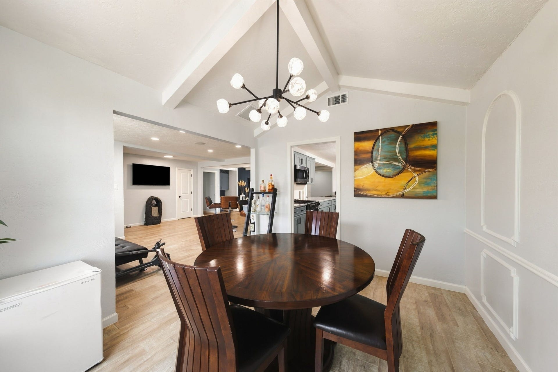 326 Kingscourt Drive, Houston, TX 77015 326 Kingscourt Drive, Houston, TX 77015