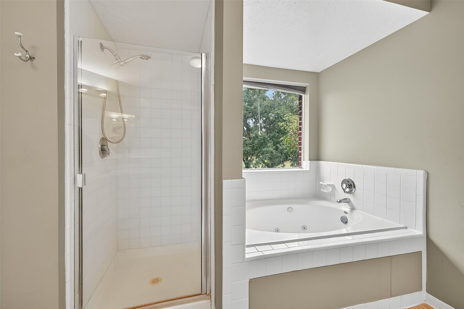 21519 San Marino Drive, Katy, TX 77450 21519 San Marino Drive, Katy, TX 77450