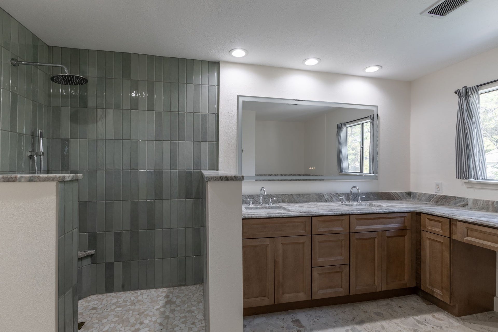 6506 Jadecrest Drive, Spring, TX 77389 Completely remodeled Primary Bathroom