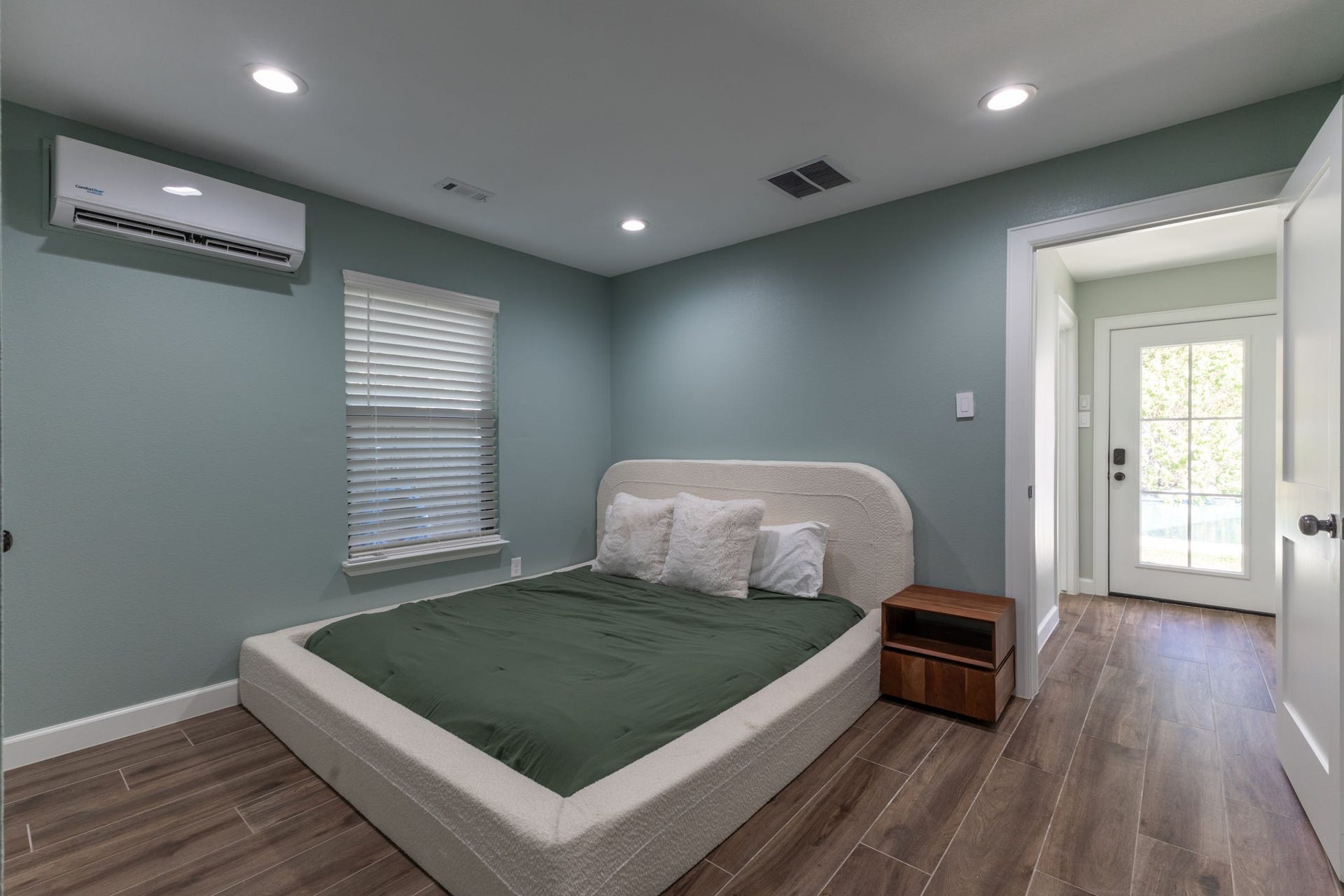6506 Jadecrest Drive, Spring, TX 77389 bedroom 1 shown with a king size bed