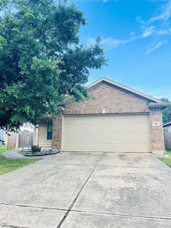 Property photo for 722 Pequin Road, Crosby, TX