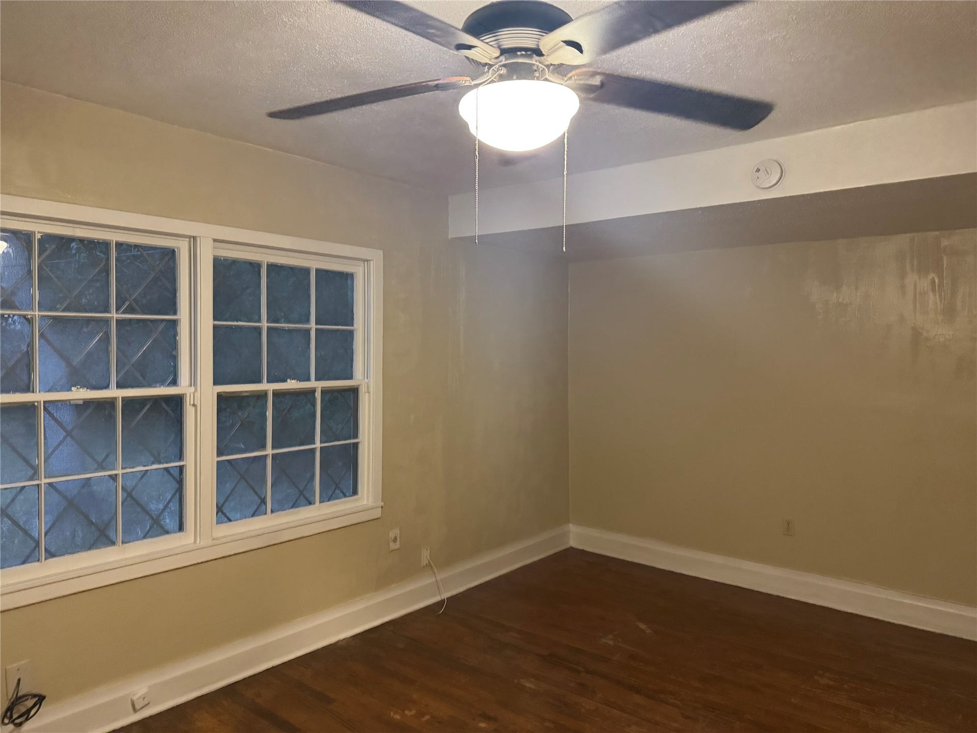 504 19th Ave North, Texas City, TX 77590 Bedroom