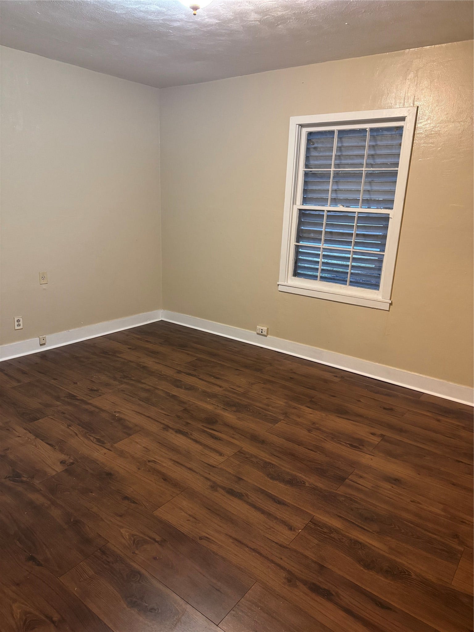 504 19th Ave North, Texas City, TX 77590 Bedroom