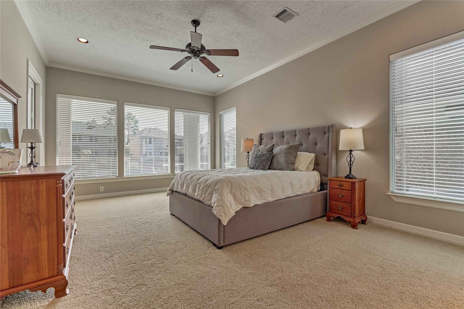12323 Longmire Cove, Conroe, TX 77304 12323 Longmire Cove, Conroe, TX 77304