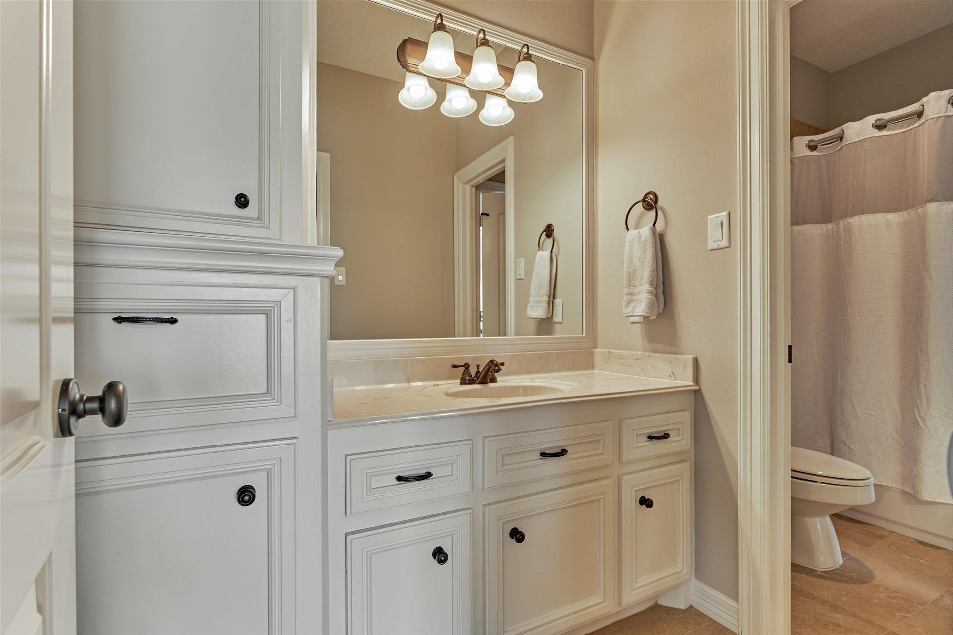 12323 Longmire Cove, Conroe, TX 77304 12323 Longmire Cove, Conroe, TX 77304