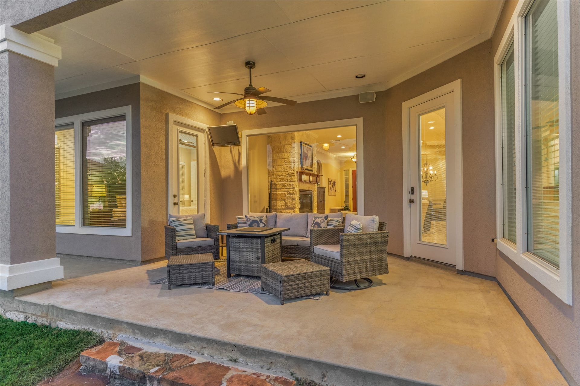 12323 Longmire Cove, Conroe, TX 77304 12323 Longmire Cove, Conroe, TX 77304