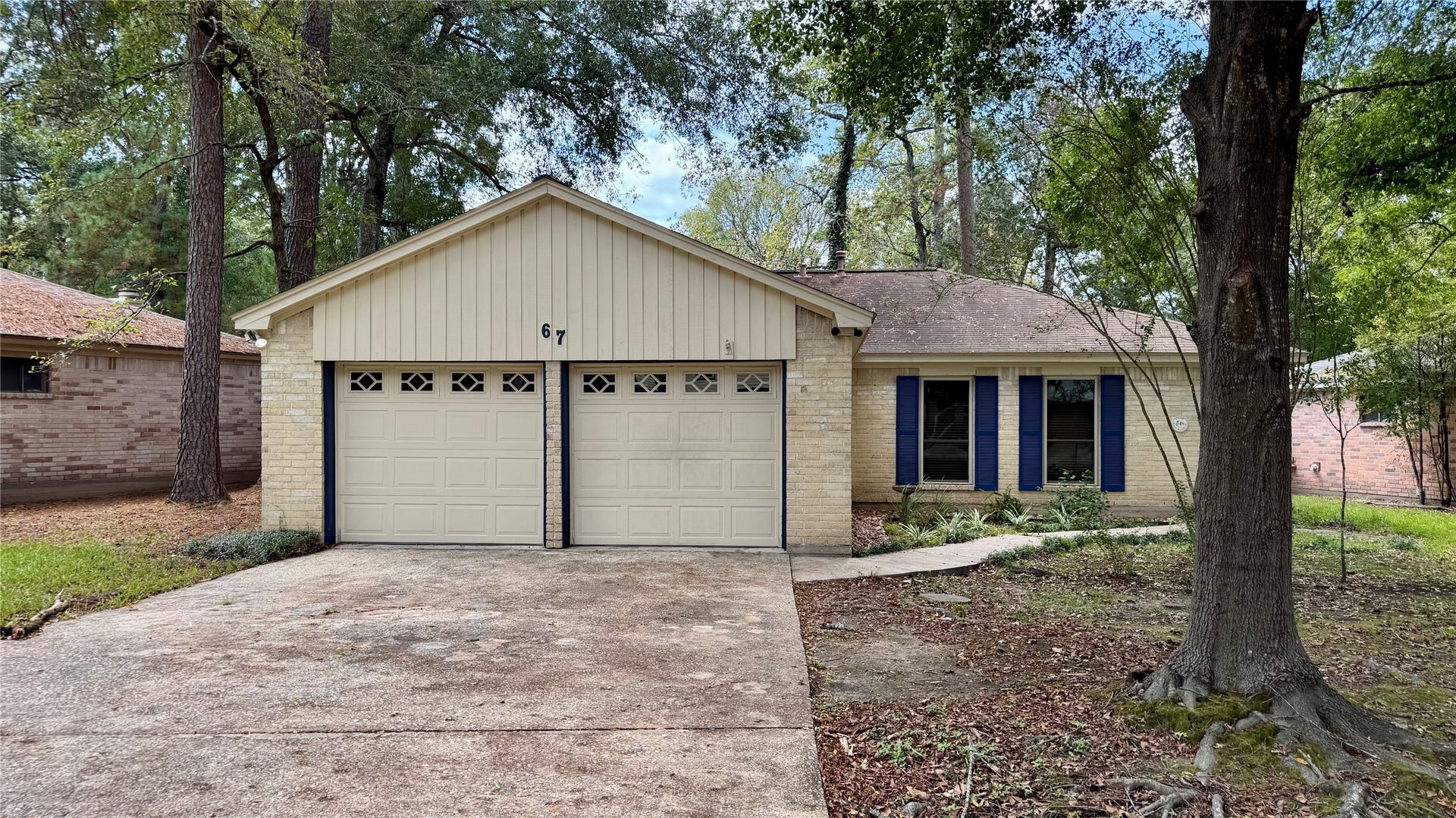 67 E White Willow Circle, The Woodlands, TX 77381 67 E White Willow Circle, The Woodlands, TX 77381
