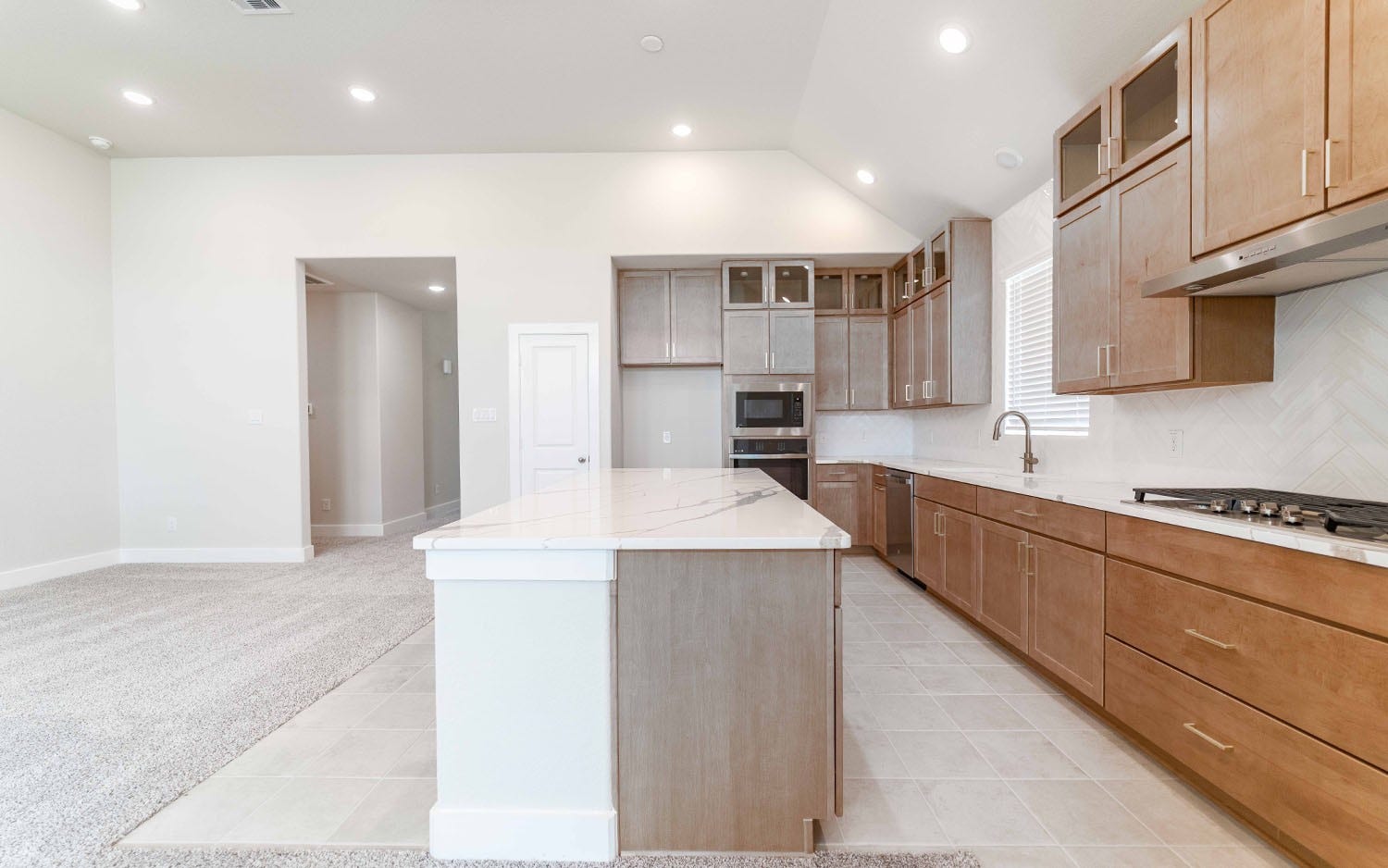 8915 Rose Jade Drive, Iowa Colony, TX 77583 8915 Rose Jade Drive, Iowa Colony, TX 77583
