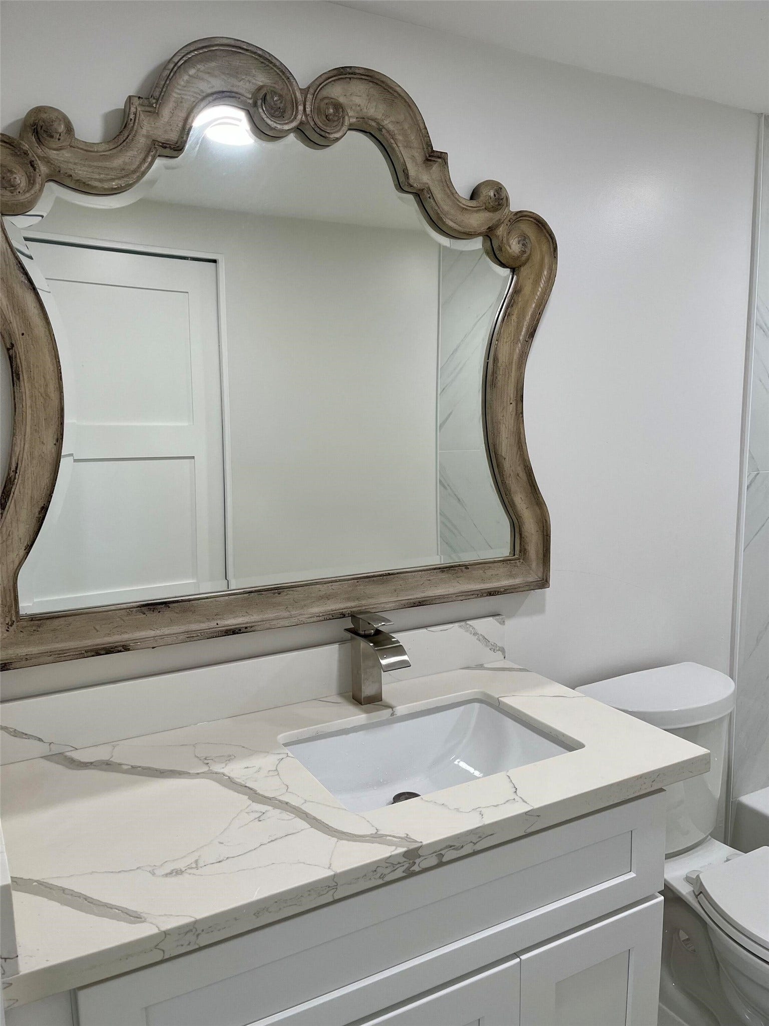 7201 Helmers Street, Houston, TX 77022 7201 Helmers Street, Houston, TX 77022
