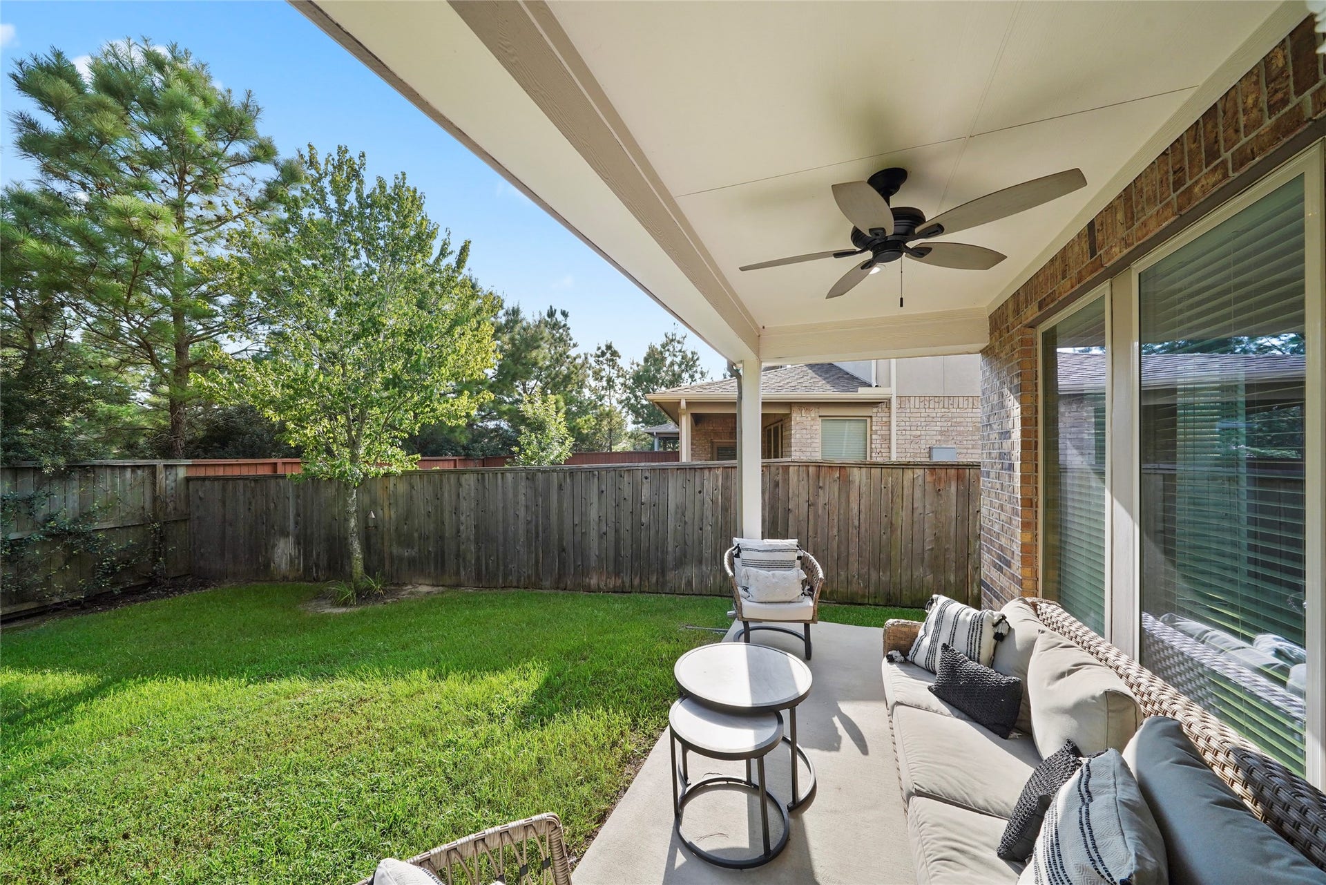 34 Heirloom Garden Place, The Woodlands, TX 77354 34 Heirloom Garden Place, The Woodlands, TX 77354