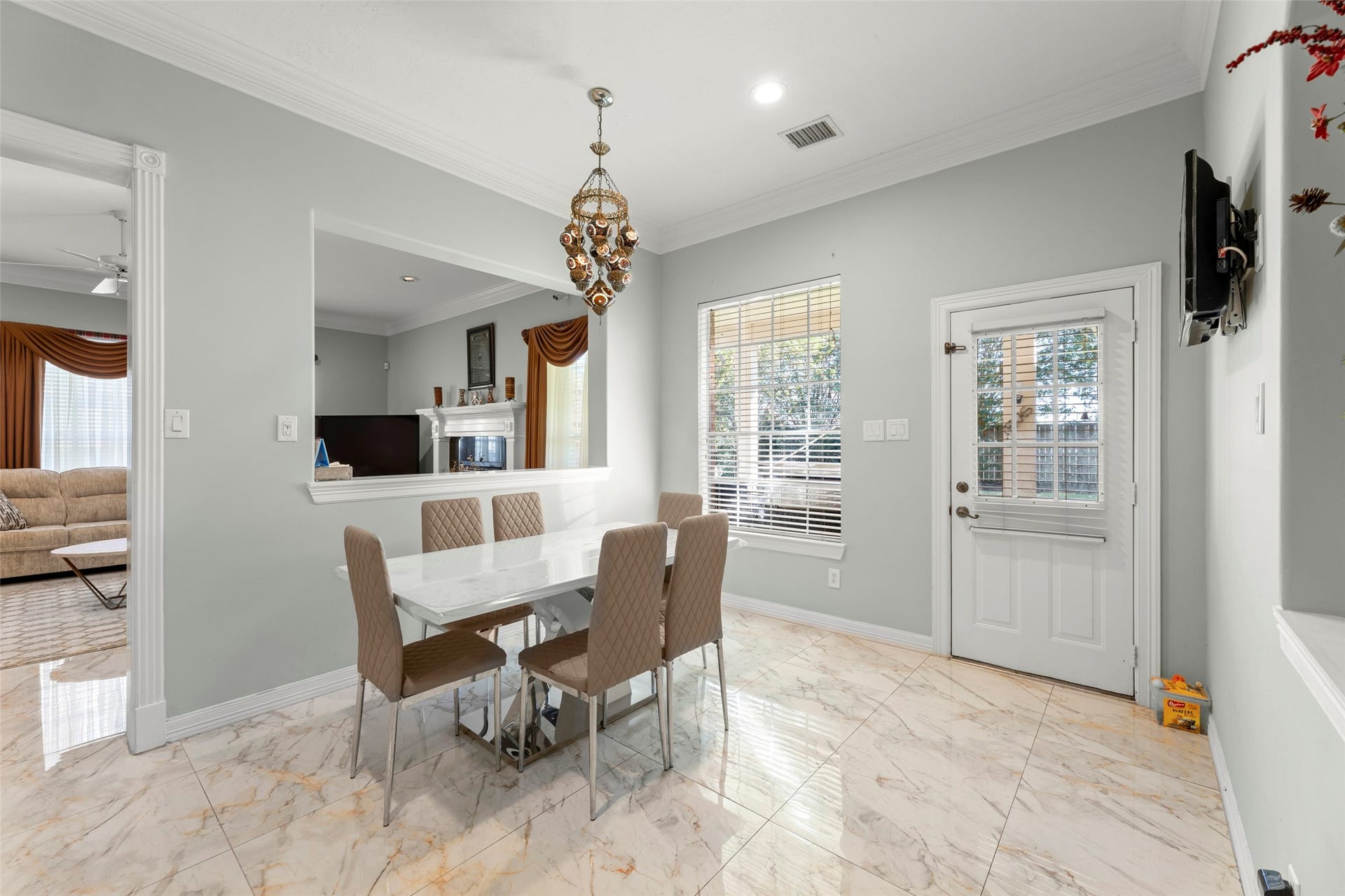 15111 Black Falls Lane, Sugar Land, TX 77498 15111 Black Falls Lane, Sugar Land, TX 77498