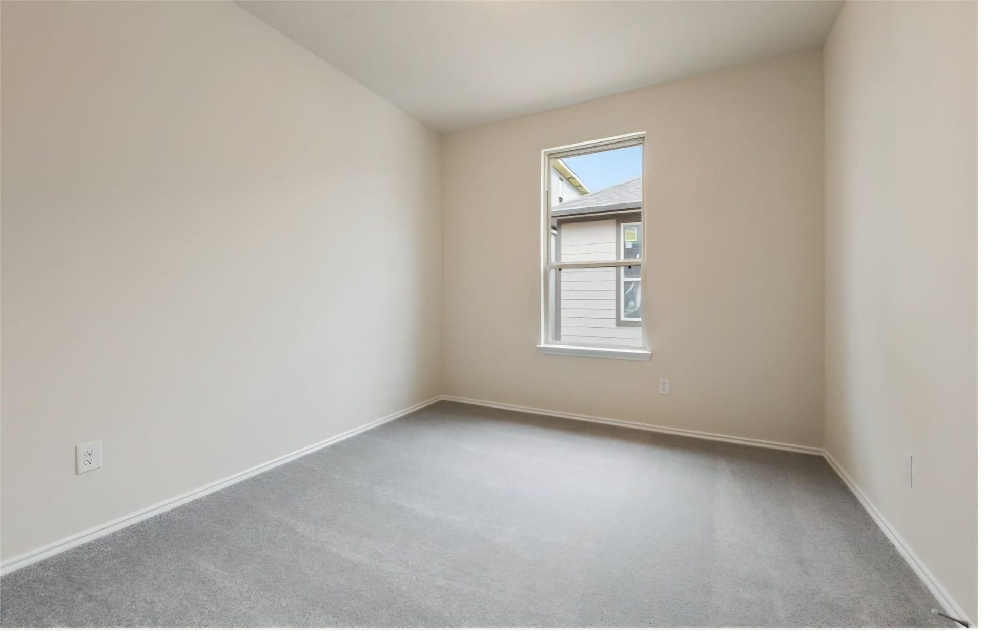 3104 Dakota Falls Drive, Houston, TX 77063 Spacious bedroom 3